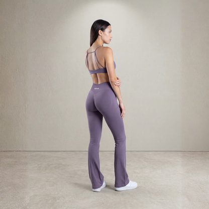 New Women's Active: V Waist Flares (truffle)