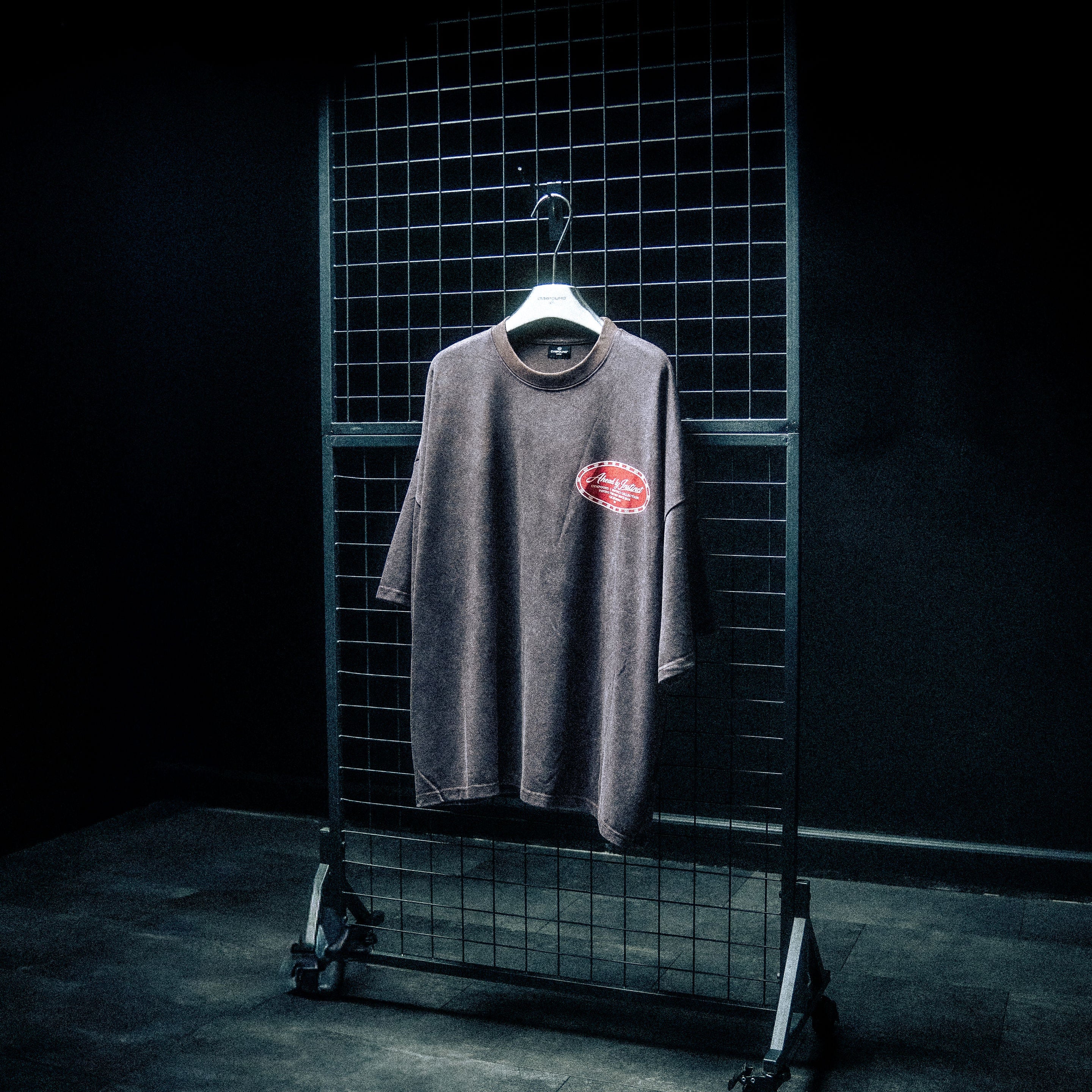 CVMPOUND Instinct Box Crop T-shirt (Vintage Espresso)