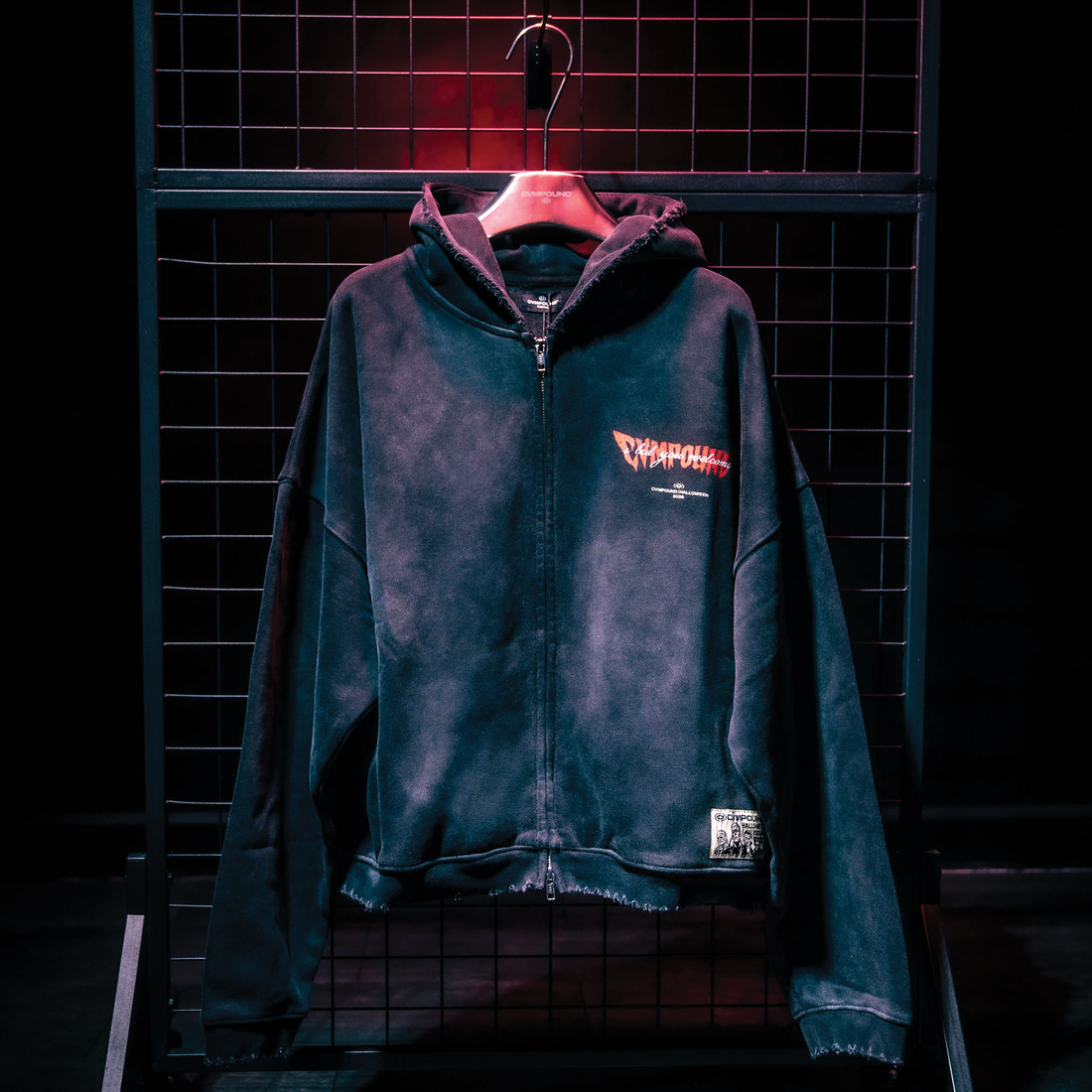 Halloween 2026: Dracula Box Crop Zip Hoodie