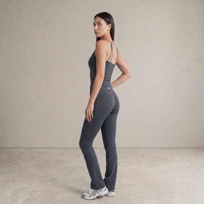 Women's Active: Twist Front Longline Top (Carbon)